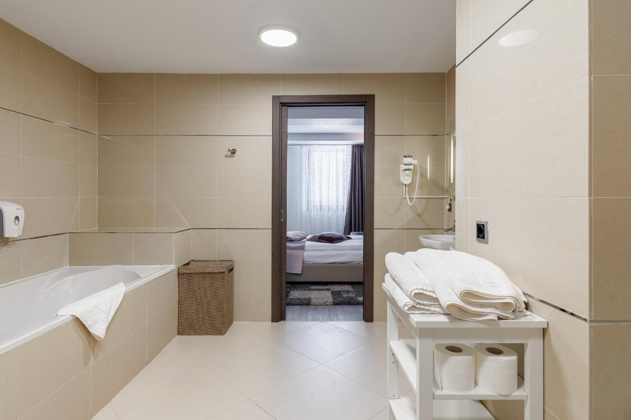 A50 Cape Town Penthouse - Silver Mountain Apartment *